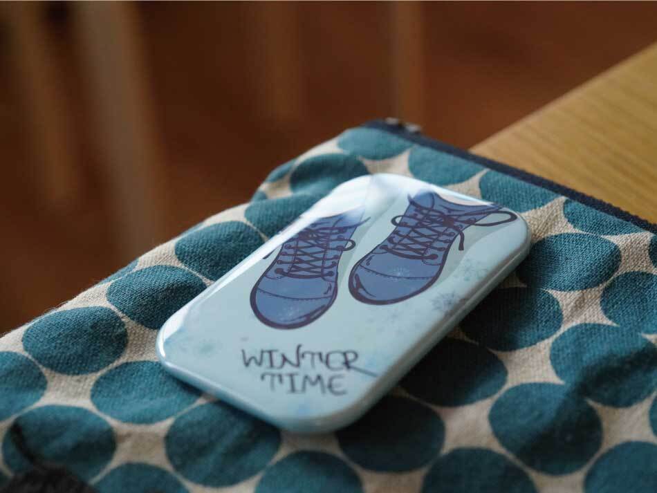 70mmヨコ缶バッジ | 缶バッジのセカンドプレス